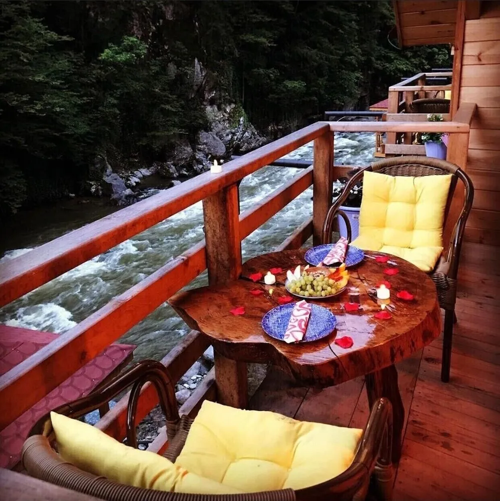 Luxury Bungalow, River View