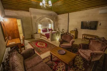 Stone House Cave Hotel