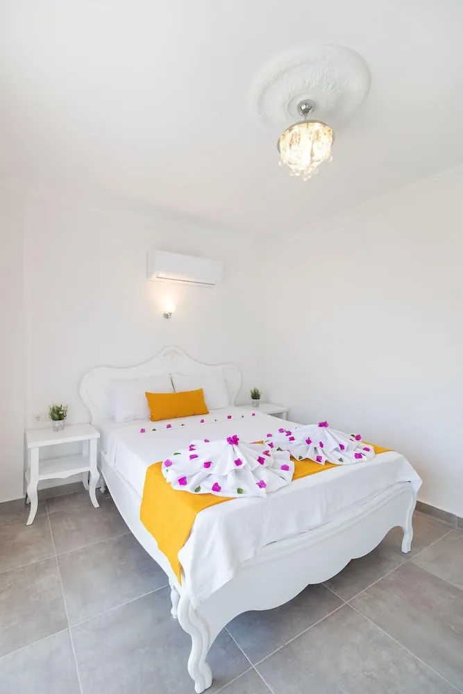 Standard Tek Büyük Yataklı Oda, Deniz Manzaralı