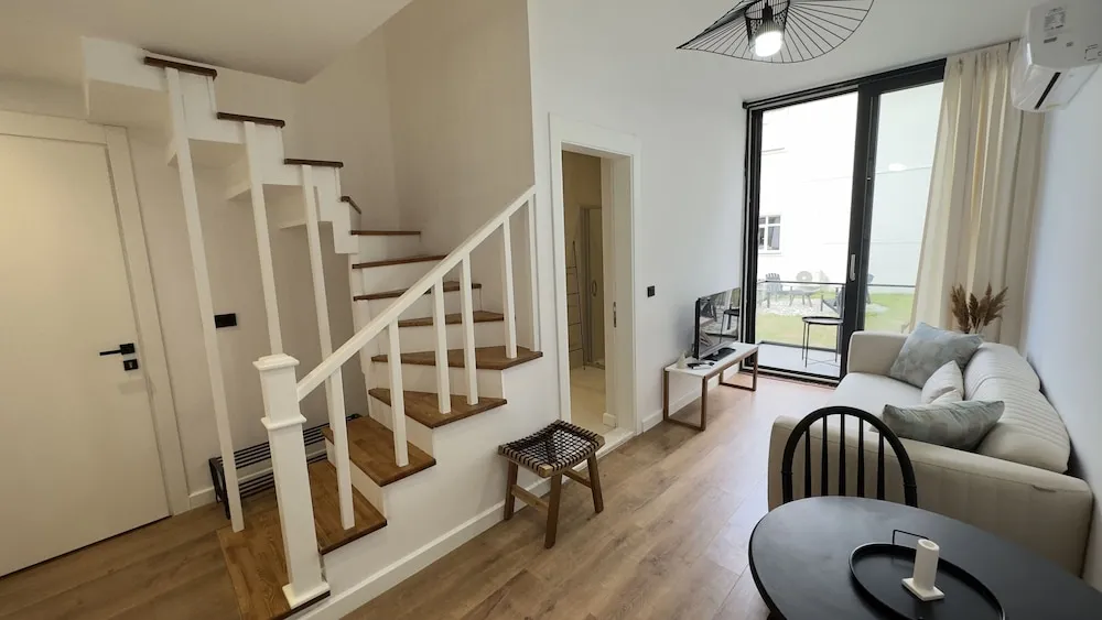 Business Oda, Balkon, Bahçe Manzaralı
