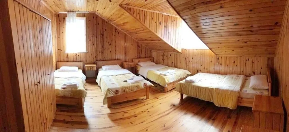 Dört Kişilik Oda