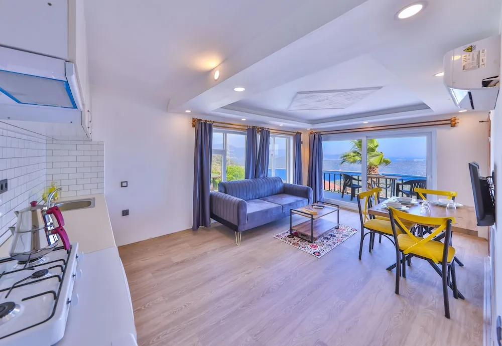 Standard Apart Daire, 1 Yatak Odası, Mutfak, Deniz Manzaralı