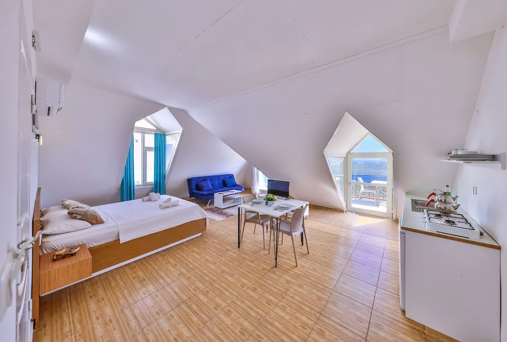 Classic Çatı Katı Süiti (Penthouse), 1 Yatak Odası, Mutfak, Deniz Manzaralı