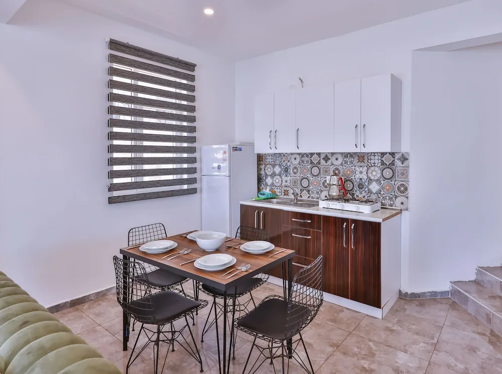 Grand Apart Daire, 2 Yatak Odası, Mutfak, Deniz Manzaralı