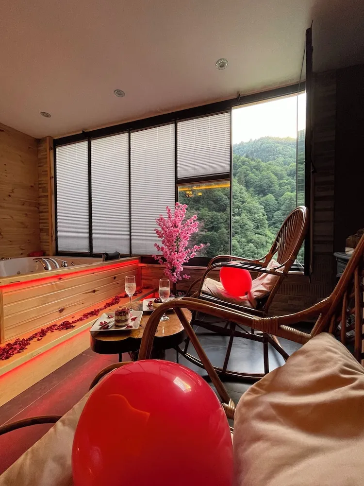 Honeymoon Tek Büyük Yataklı Oda, Nehir Manzaralı