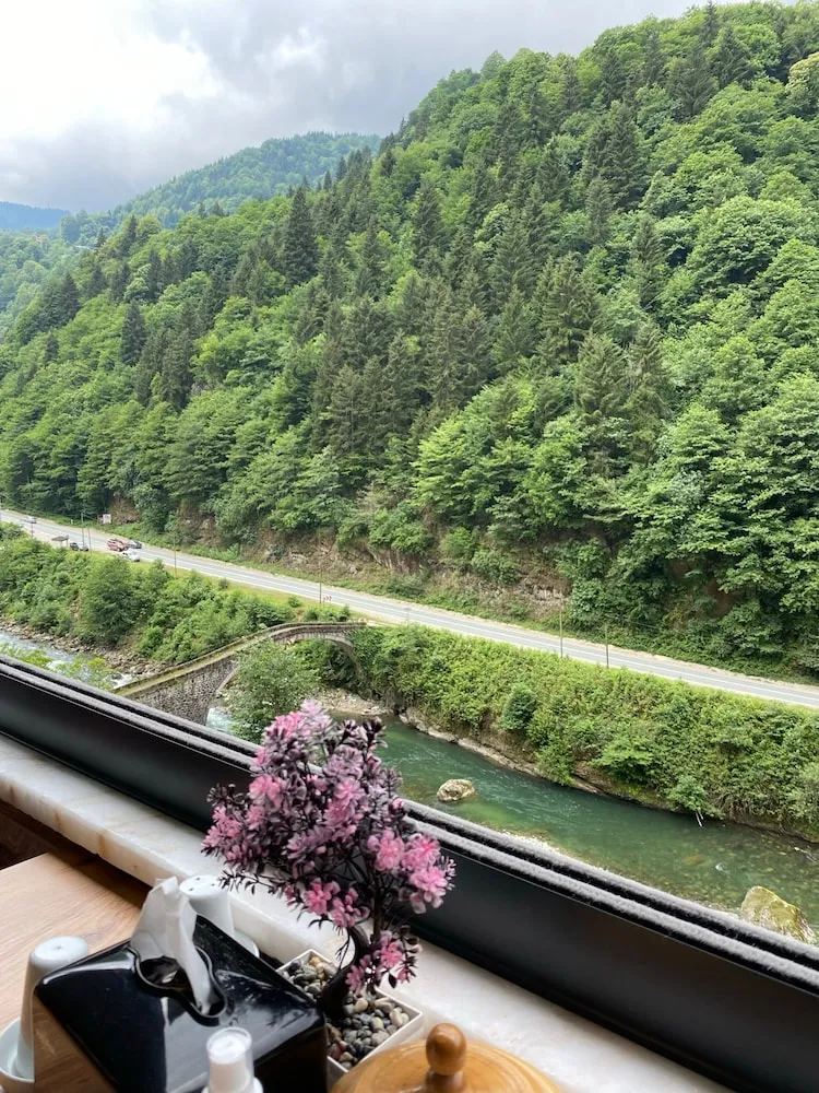 Honeymoon Tek Büyük Yataklı Oda, Nehir Manzaralı