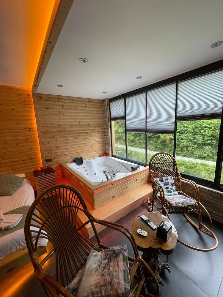 Honeymoon Tek Büyük Yataklı Oda, Nehir Manzaralı