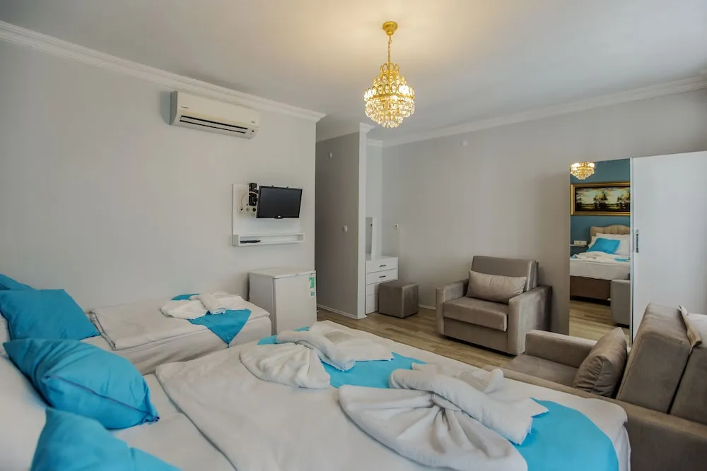 Standard Üç Kişilik Oda, Şehir Manzaralı