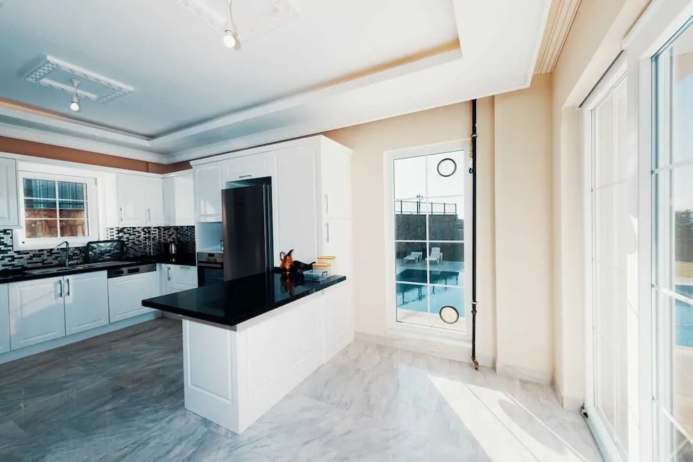 Deluxe Villa, 6 Yatak Odası, Göl Manzaralı