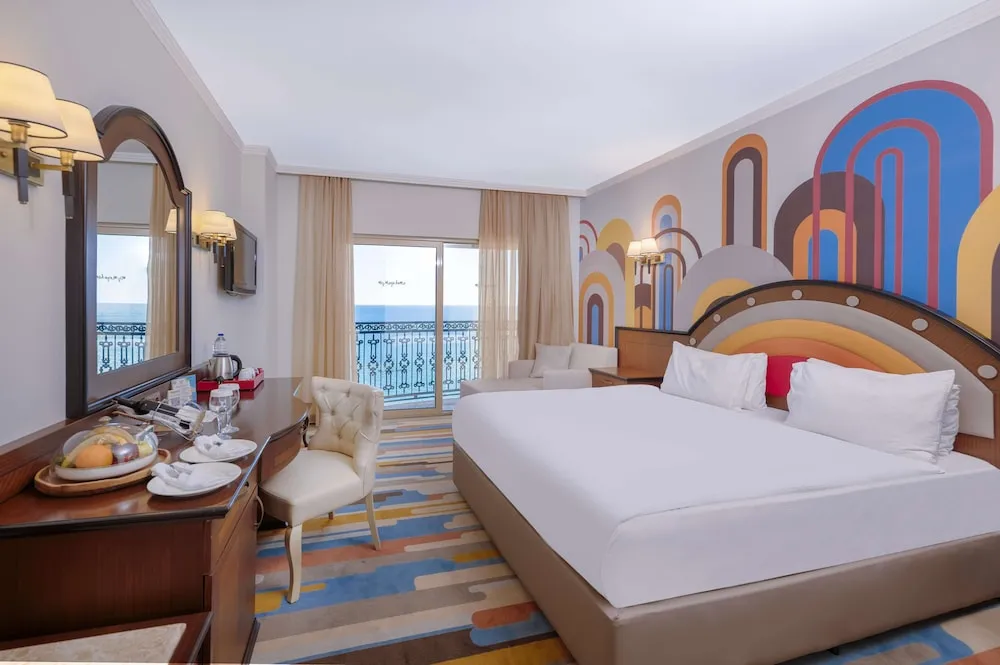 Deluxe Üç Kişilik Oda, Deniz Manzaralı