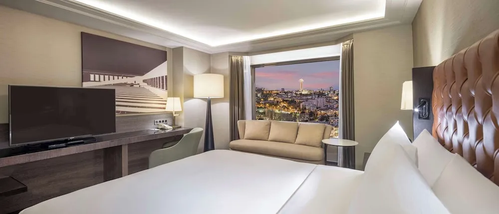 Executive Süit, 1 En Büyük (King) Boy Yatak (Lounge Access)