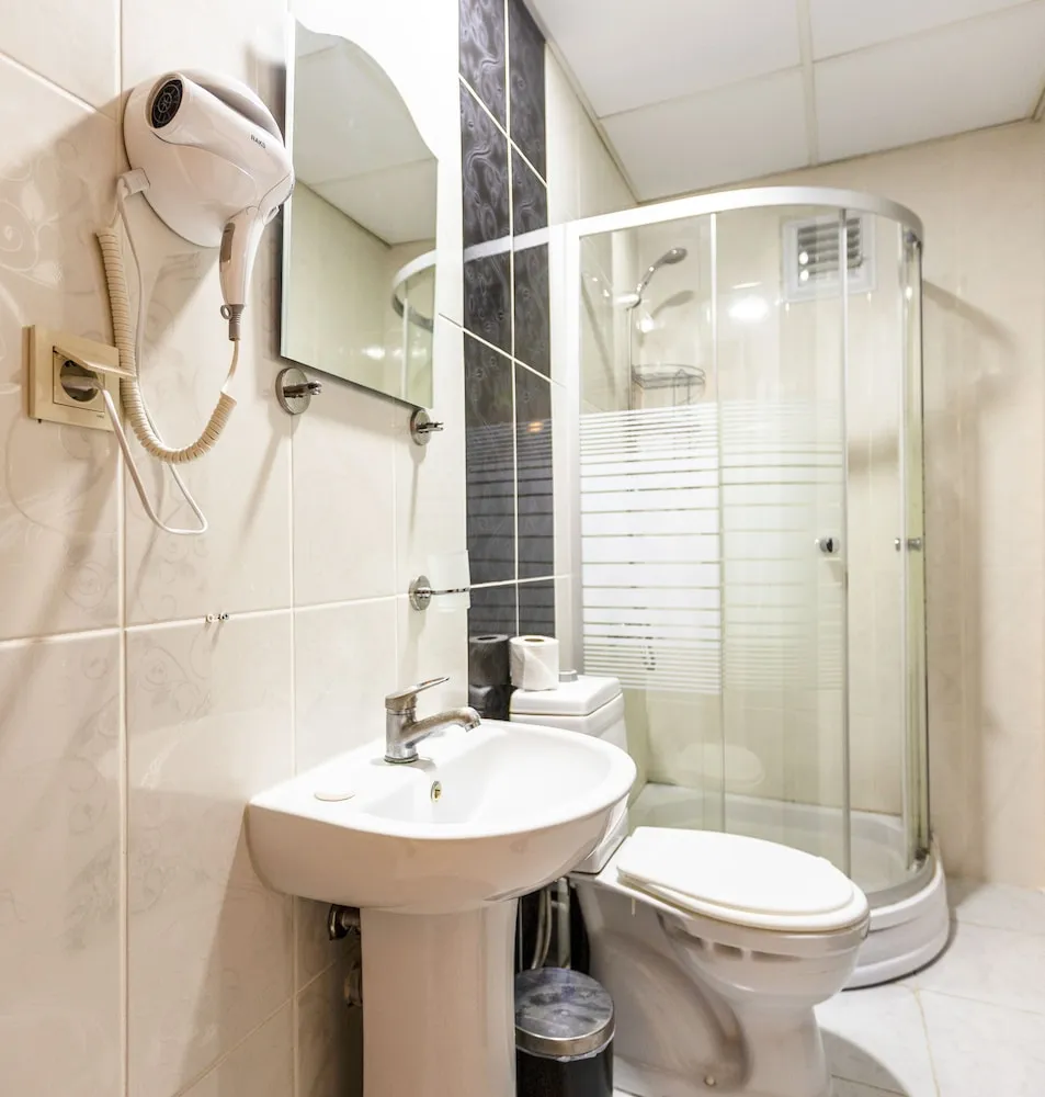 Luxury Üç Kişilik Oda