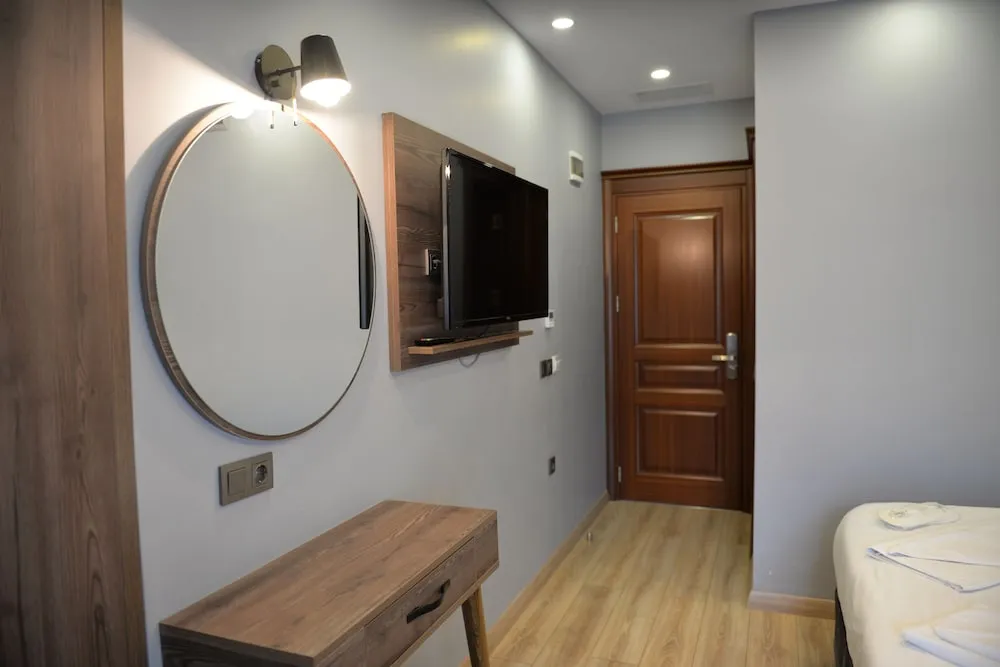 Standard Üç Kişilik Oda