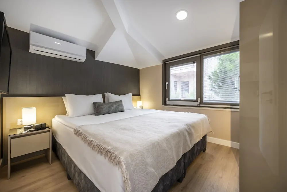 Top Floor Junior Suite