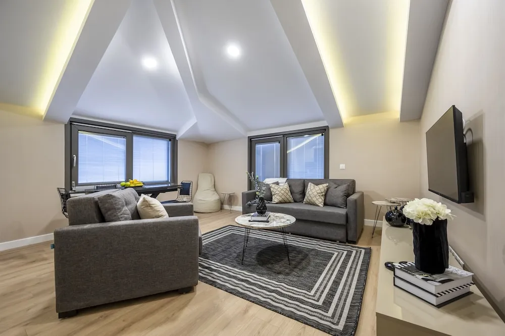 King Terrace Penthouse