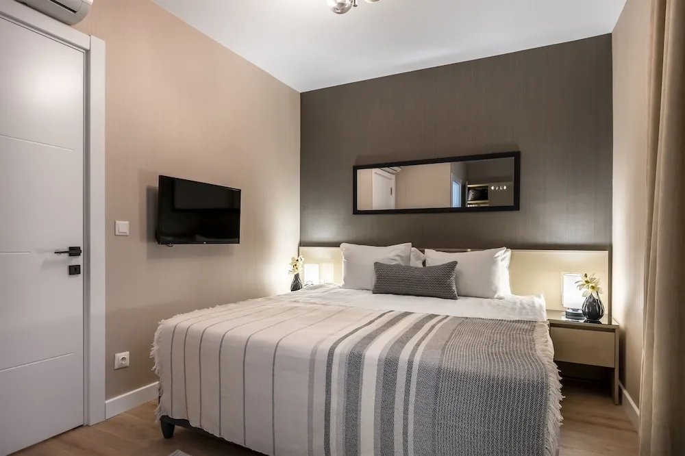 Executive King Suite