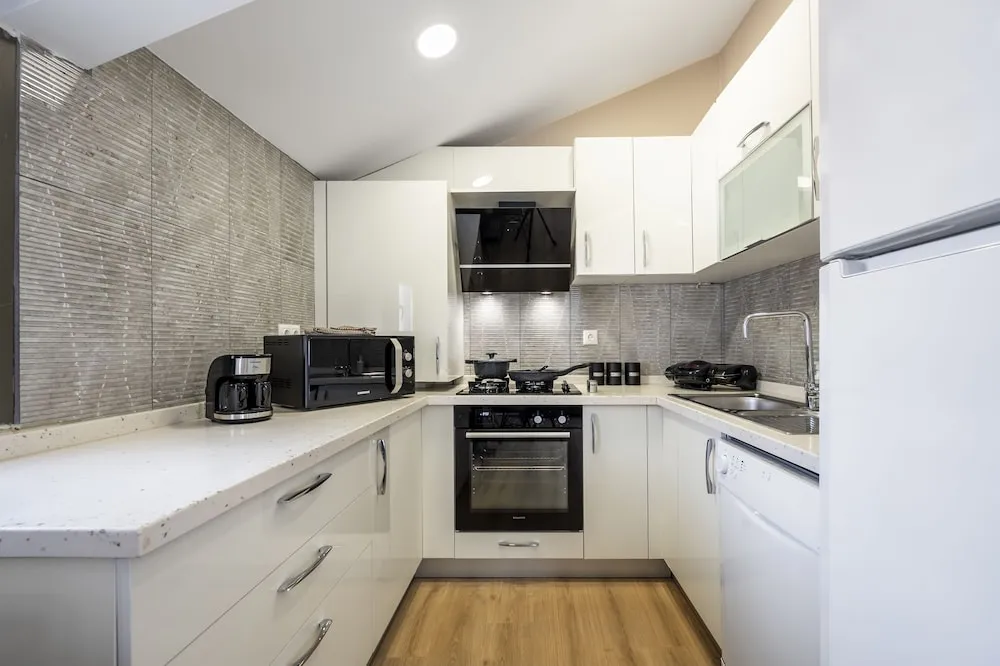 Queen Terrace Penthouse