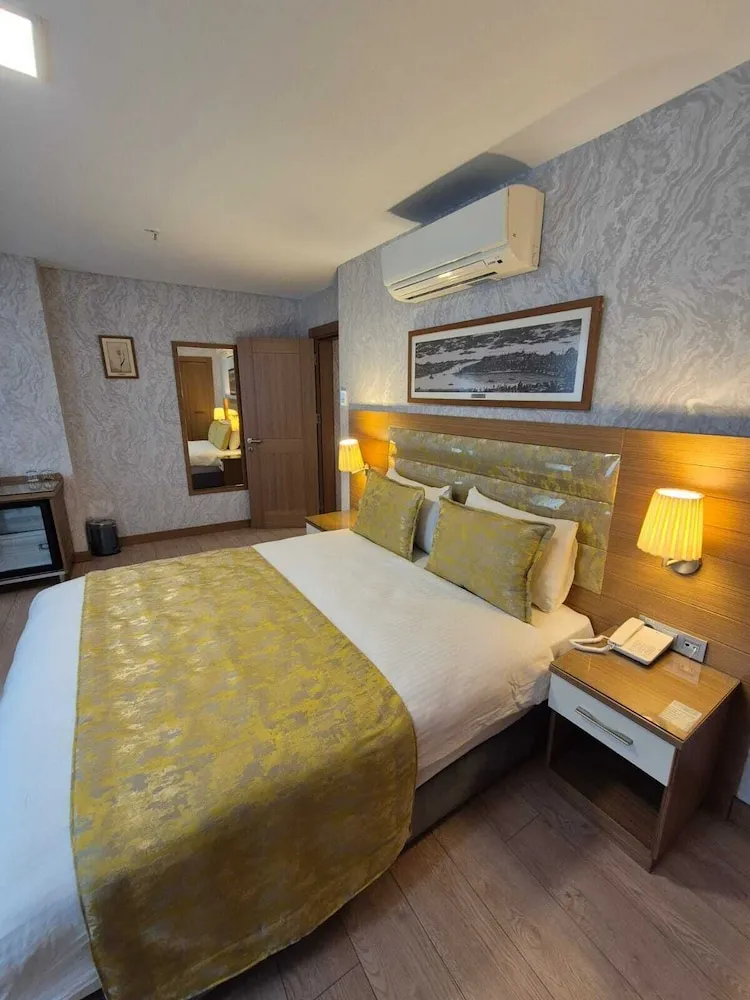 Suite Room