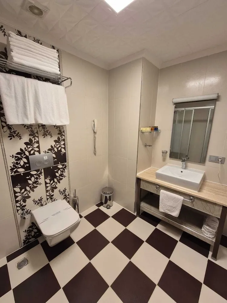 Suite Room