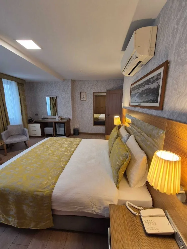 Suite Room