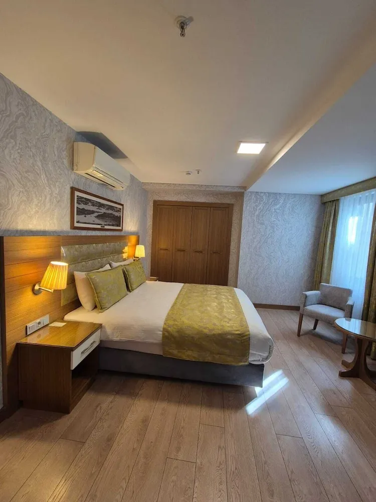 Suite Room