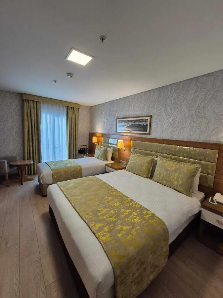 Suite Room