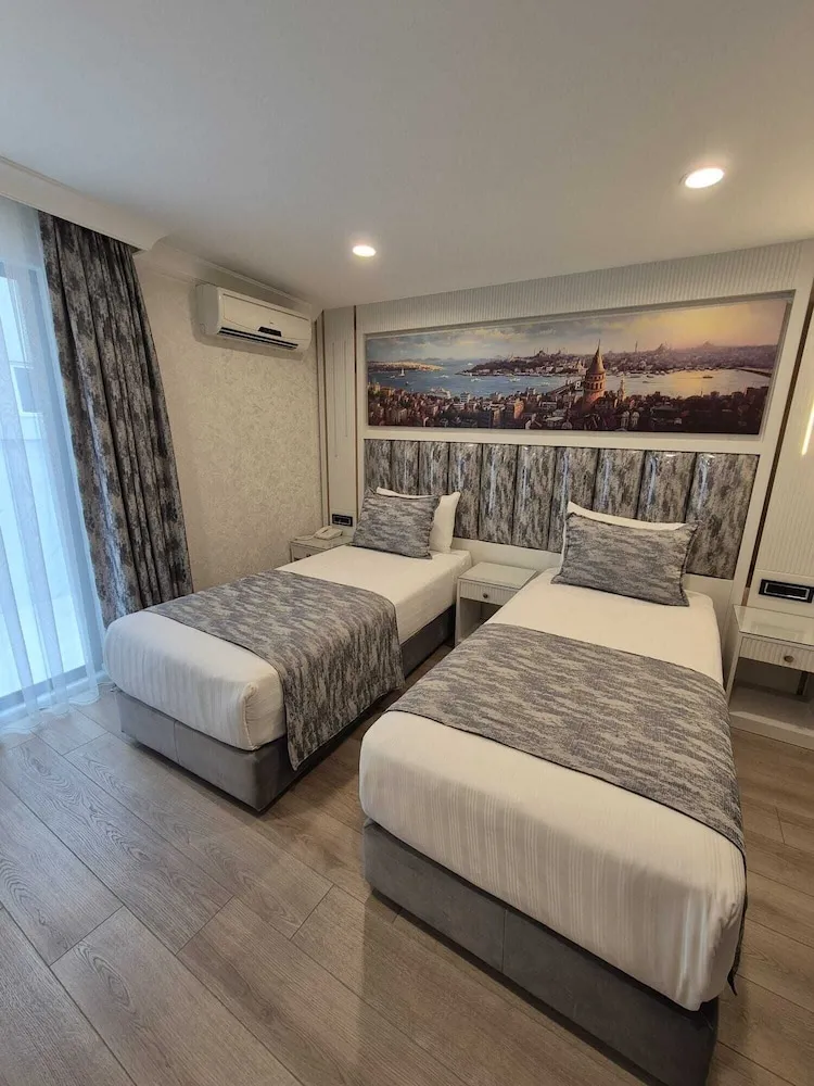 King Suite Room