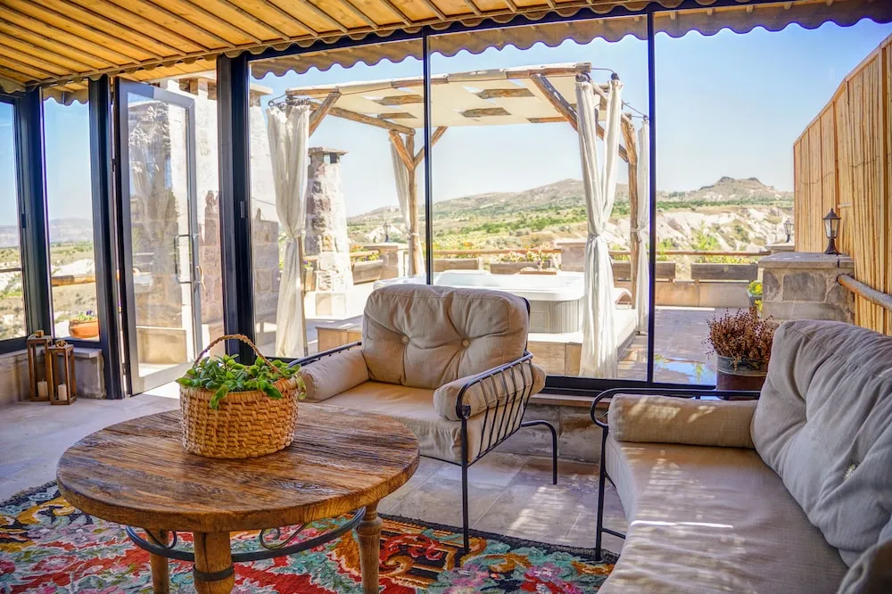 Queen Süit Terasta Jakuzili