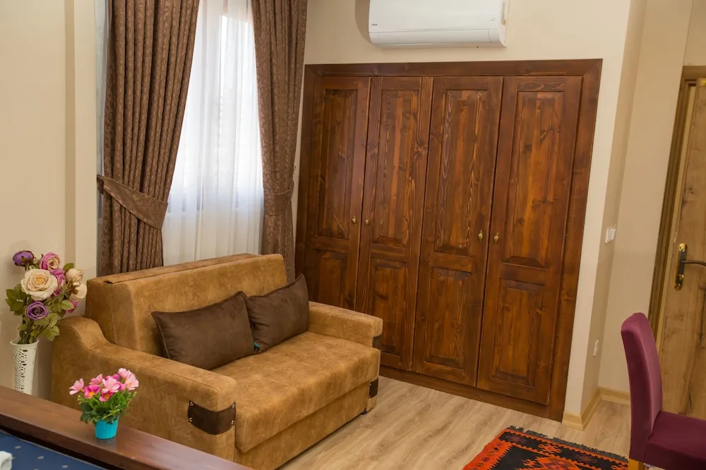 Deluxe Dört Kişilik Oda, Şehir Manzaralı