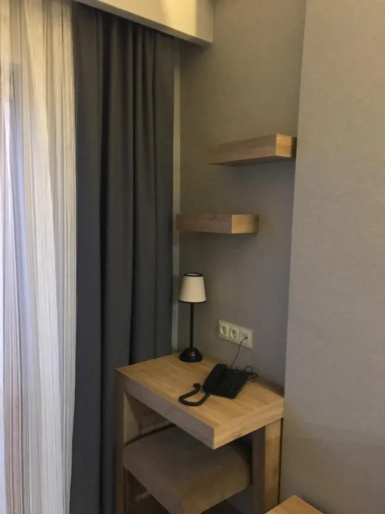 Tek Kişilik Oda, Bahçe Manzaralı