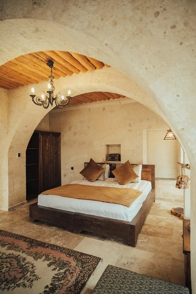 Standard Cave or Stone Room