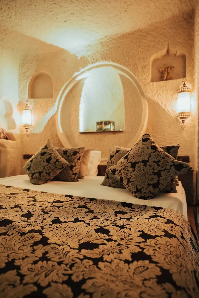 Standard Cave or Stone Room