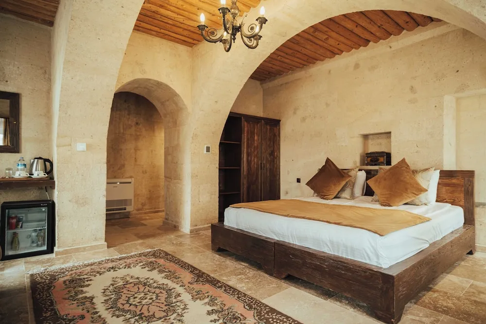 Standard Cave or Stone Room