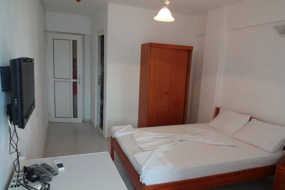 Basic Oda, Şehir Manzaralı