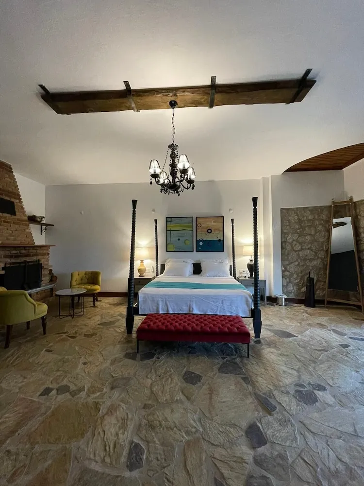 Honeymoon Stüdyo Süit, Dağ Manzaralı