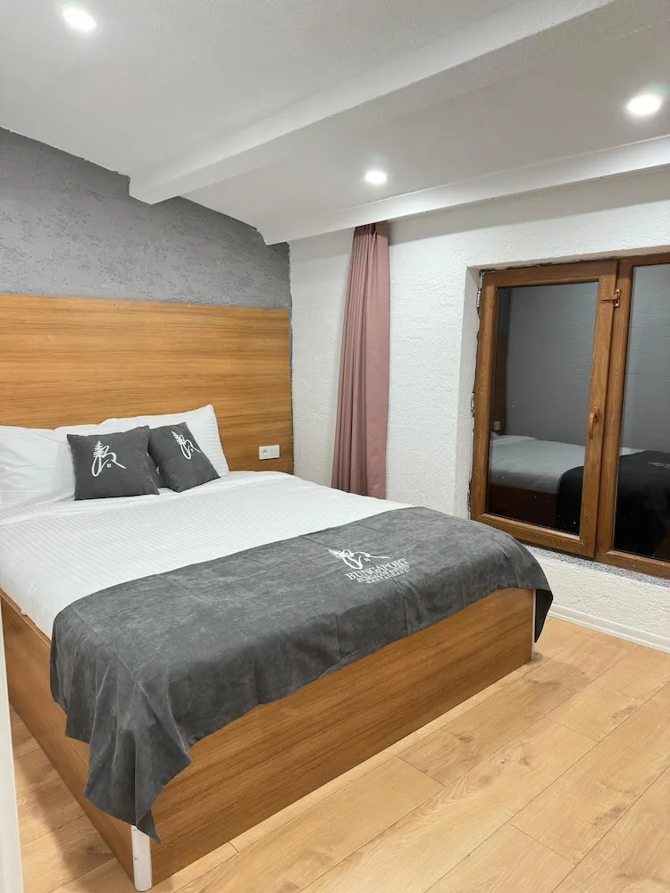 Deluxe Dağ Evi, 2 Yatak Odası, Balkon, Deniz Manzaralı