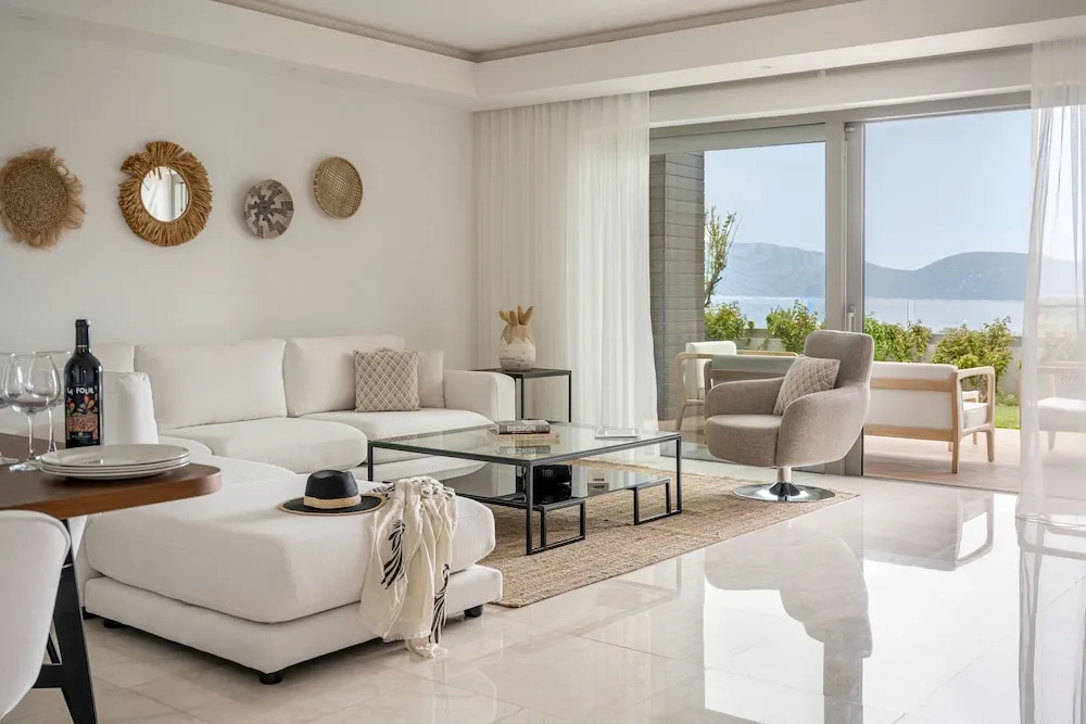 Süit, 3 Yatak Odası, Deniz Manzaralı (Pool)