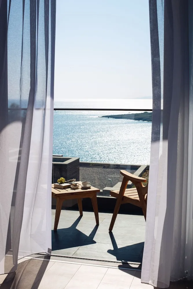 Stüdyo, Deniz Manzaralı