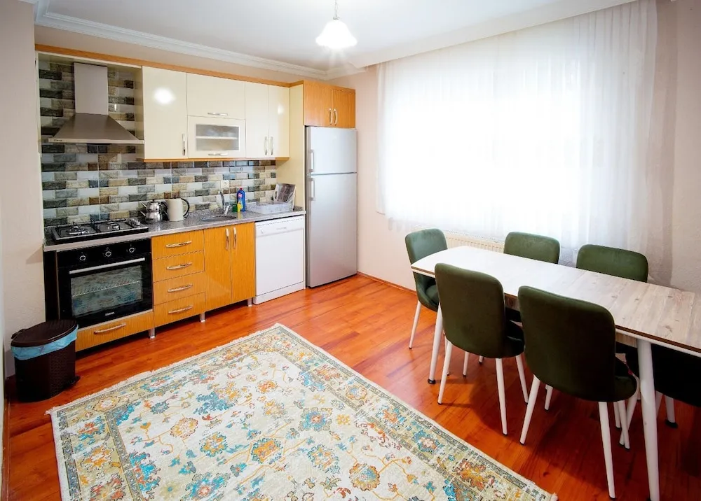 Apart Daire, Şehir Manzaralı