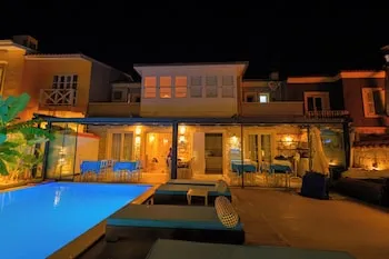 Kybele Suites Alaçatı