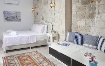 Kybele Suites Alaçatı