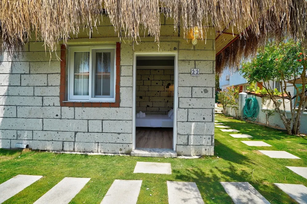 Standard Üç Kişilik Oda