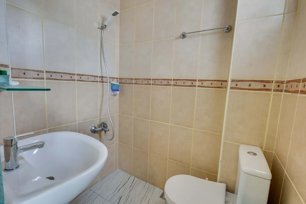 Cift Kisilik Sehir Manzarali - Balkonlu Aile Odasi