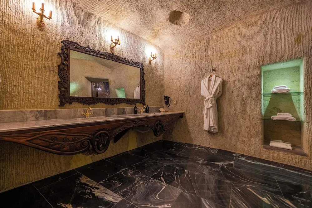 Premium Süit, 1 Çift Kişilik Yatak, Sıcak Su Küveti (Cave, Fireplace)