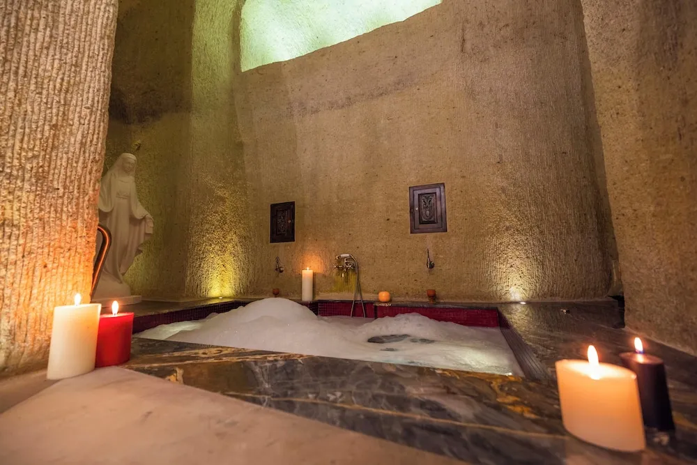 Premium Süit, 1 Çift Kişilik Yatak, Sıcak Su Küveti (Cave, Fireplace)