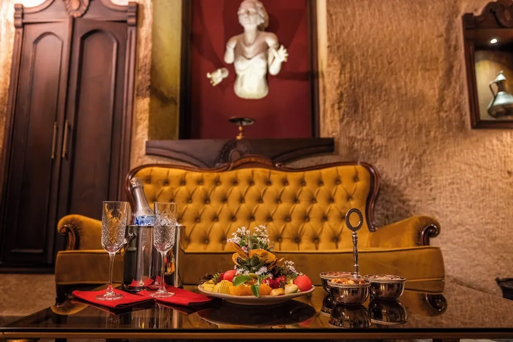 Signature Süit, 1 Çift Kişilik Yatak (Pool)