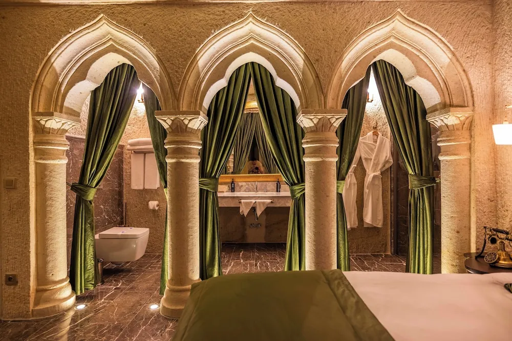 Premium Süit, 1 Çift Kişilik Yatak, Sıcak Su Küveti (Cave)