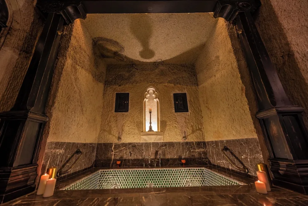 Premium Süit, 1 Çift Kişilik Yatak, Sıcak Su Küveti (Cave)