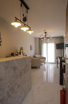 Pharos Butik Otel