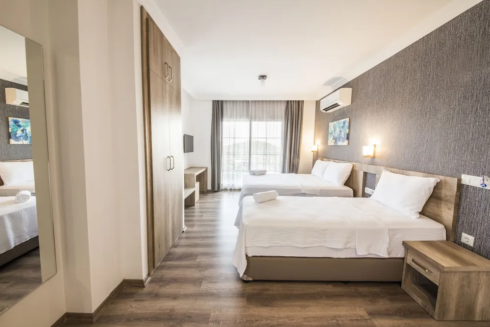 Deluxe Çatı Katı Süiti (Penthouse), Deniz Manzaralı (Deka)